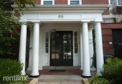 Building Photo - 515 Seward Sq SE