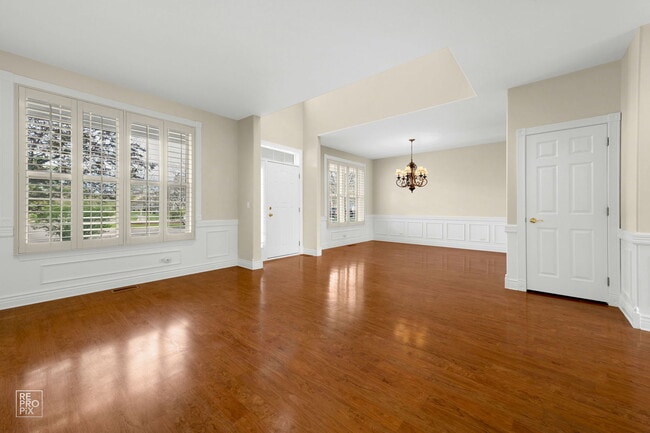 Building Photo - 4911 Princeton Ln