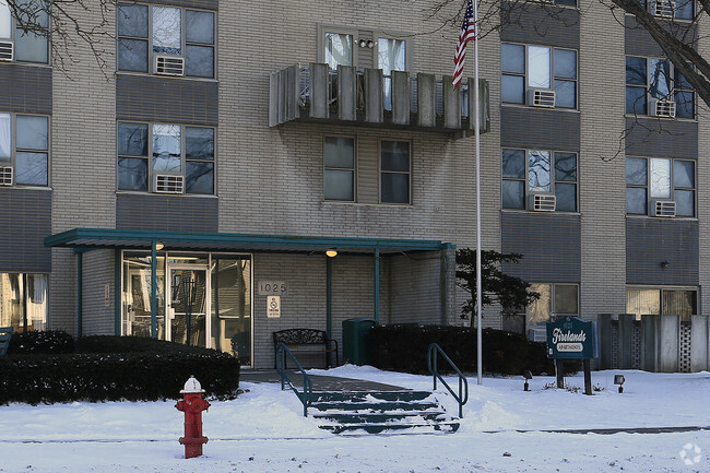 Building Photo - Firelands Apartments