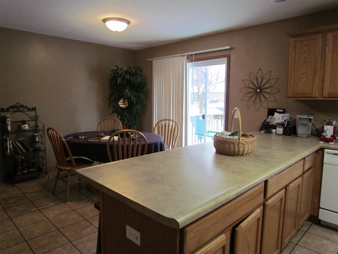 Primary Photo - 1504 Brookside Dr