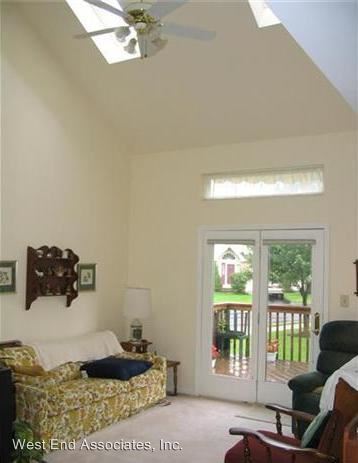 Foto del edificio - 302 Oxford Pl