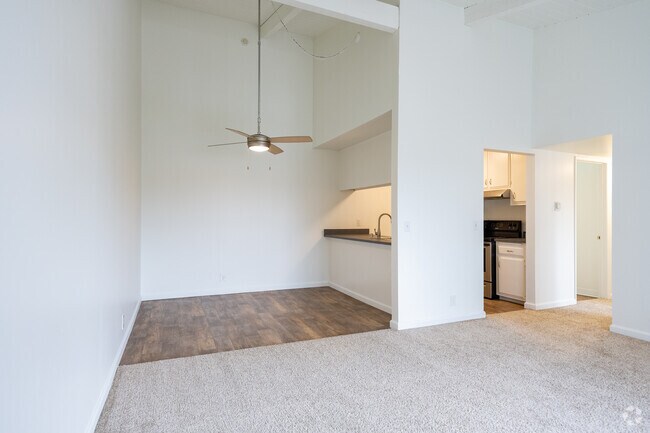 2 habitaciones, 1 baño, 945 pies cuadrados, comedor - Country Club Apartments
