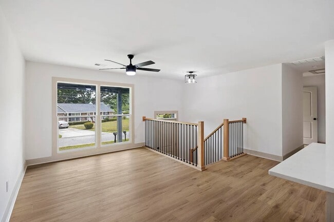 Foto del edificio - 1411 Westway Dr