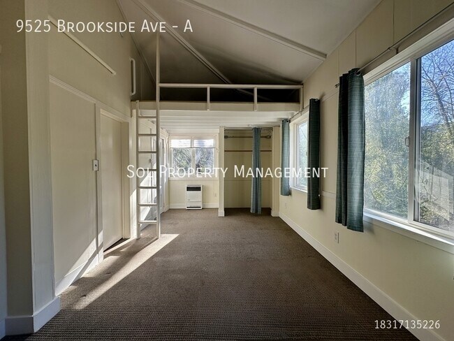 Foto del edificio - 9525 Brookside Ave