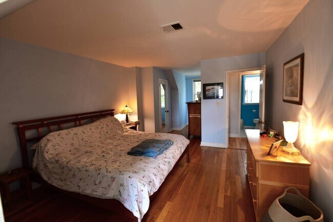 Upstairs Bedroom - 4520 34th St S