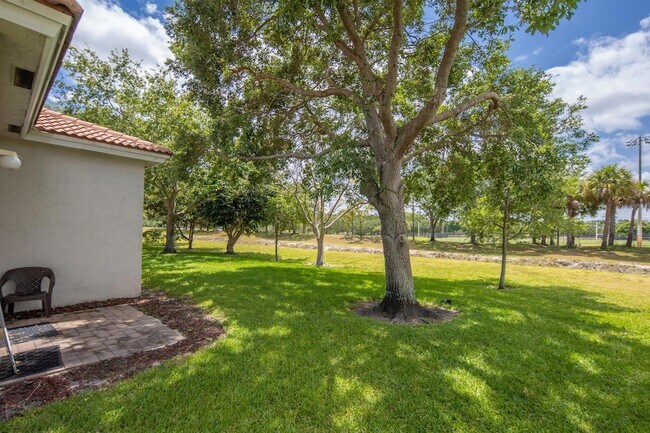 Building Photo - 139 2 Pine Dr