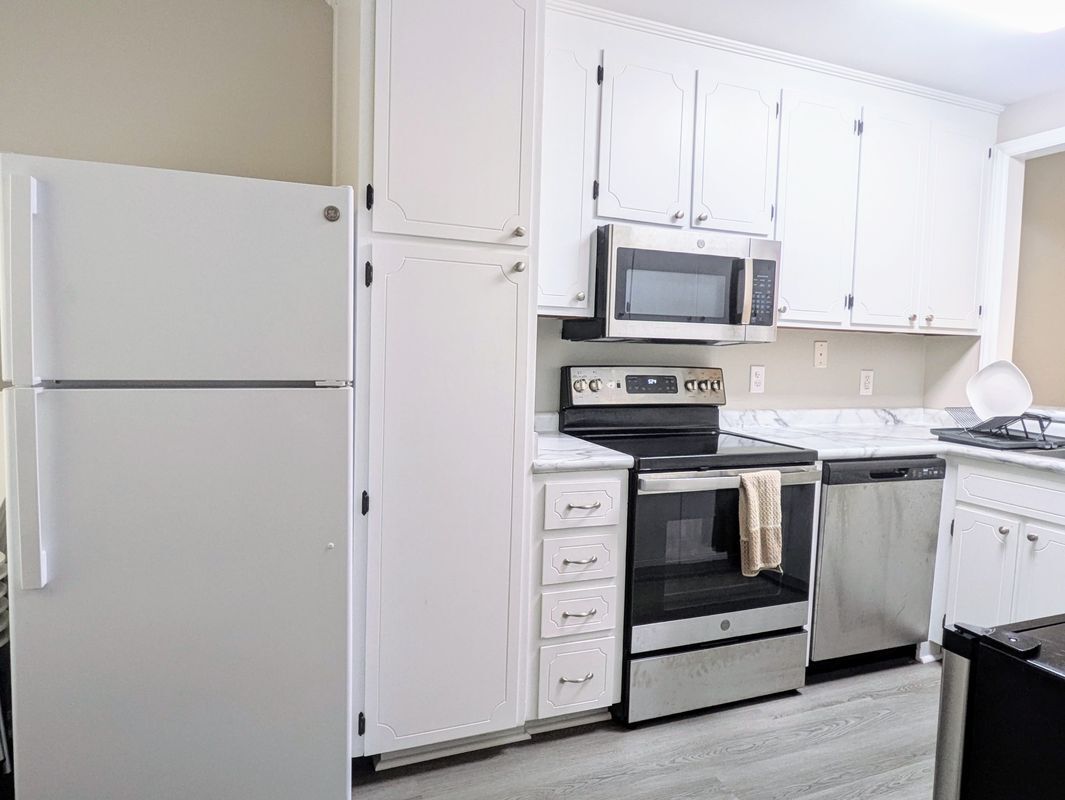 Primary Photo - 6157 Loch Laural Ln