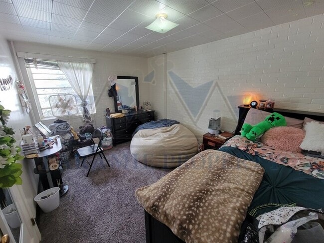 Foto del edificio - 309 S 10th St