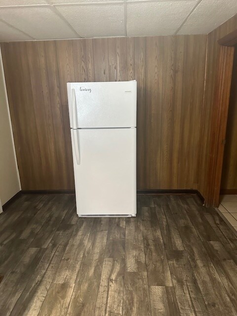 Foto del edificio - 215 S Main St