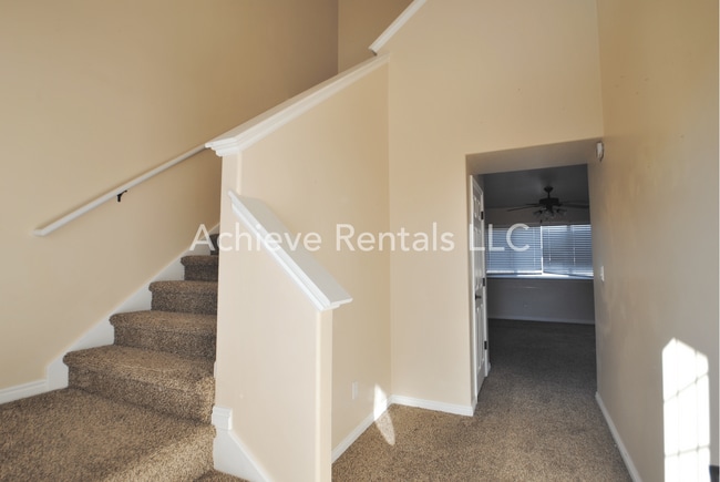 Building Photo - 2604 W 500 N