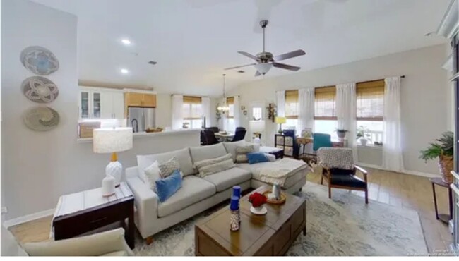 Foto del edificio - 409 Carrick Ct