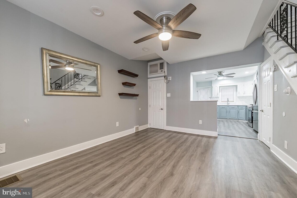 2621 S Rosewood St, Philadelphia, PA 19145 Townhouse for Rent in