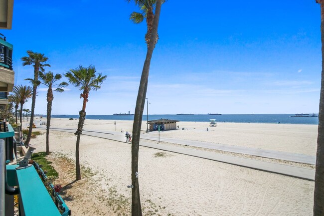 Foto del edificio - 1310 E Ocean Blvd