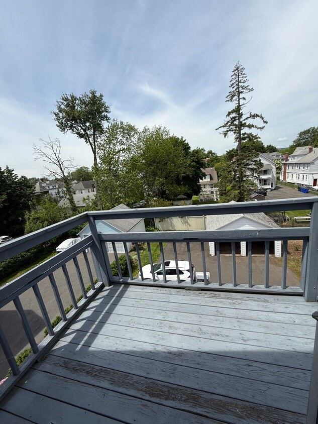 Building Photo - The Maplewood Three