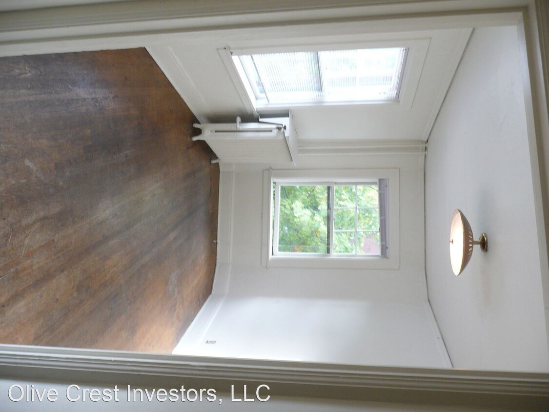 Primary Photo - 1510-1524 E Olive Way