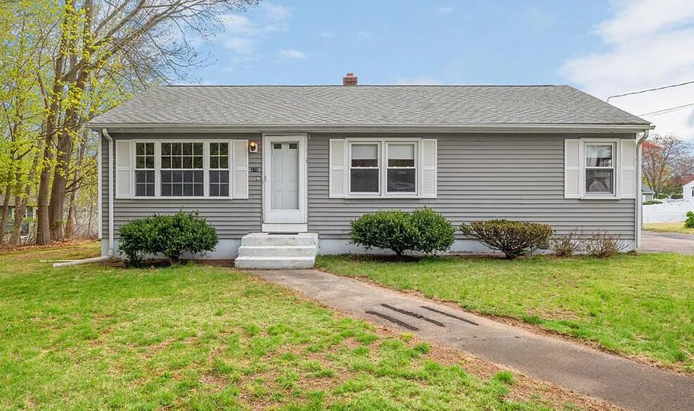 270 Thibeault Ave, Woonsocket, RI 02895 House Rental in Woonsocket