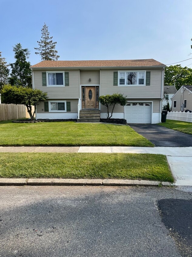 Foto principal - 1112 Bendermere Ave