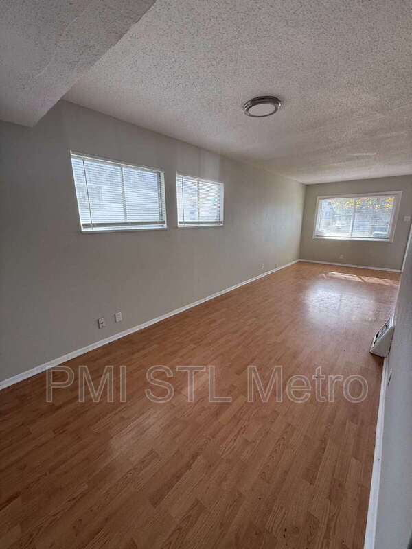 Foto del edificio - 205 Grampian Rd