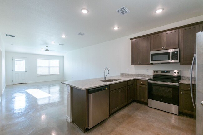 Foto del edificio - 1149 Lindsey Dr