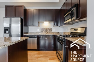 Building Photo - 1464 S Michigan Ave