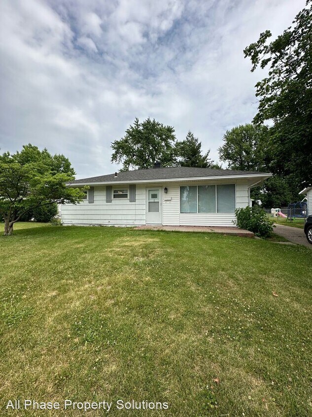 Primary Photo - 3 br, 1 bath House - 1711 South Granview Dr