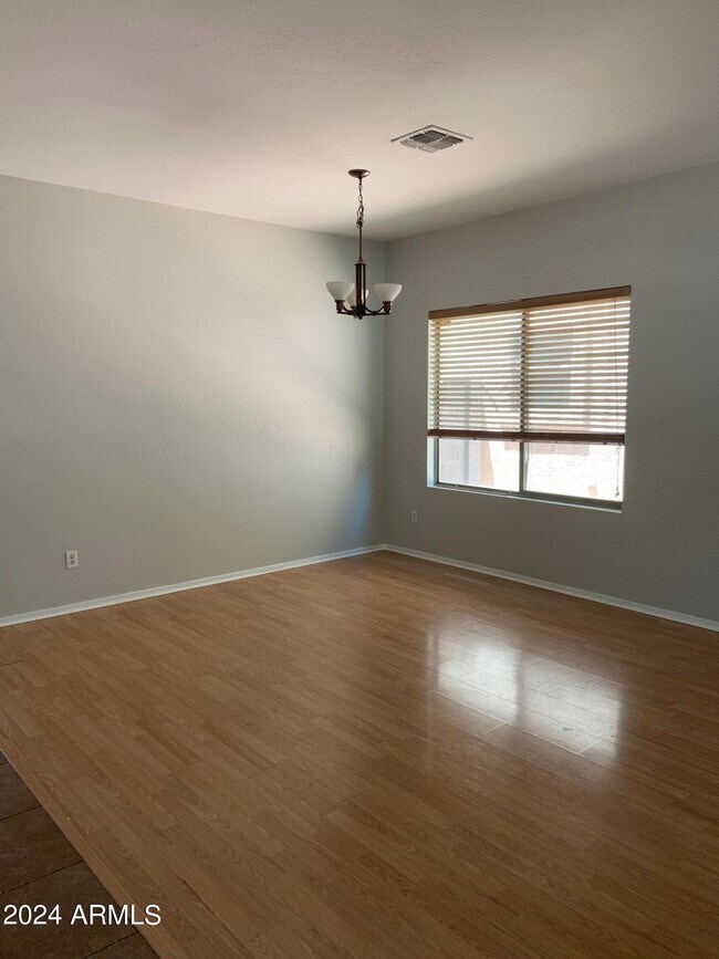 Foto del edificio - 4717 W St Kateri Dr