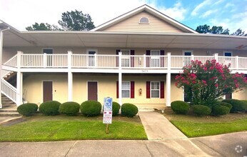 Building Photo - 3673 Clay Pond Village Ln