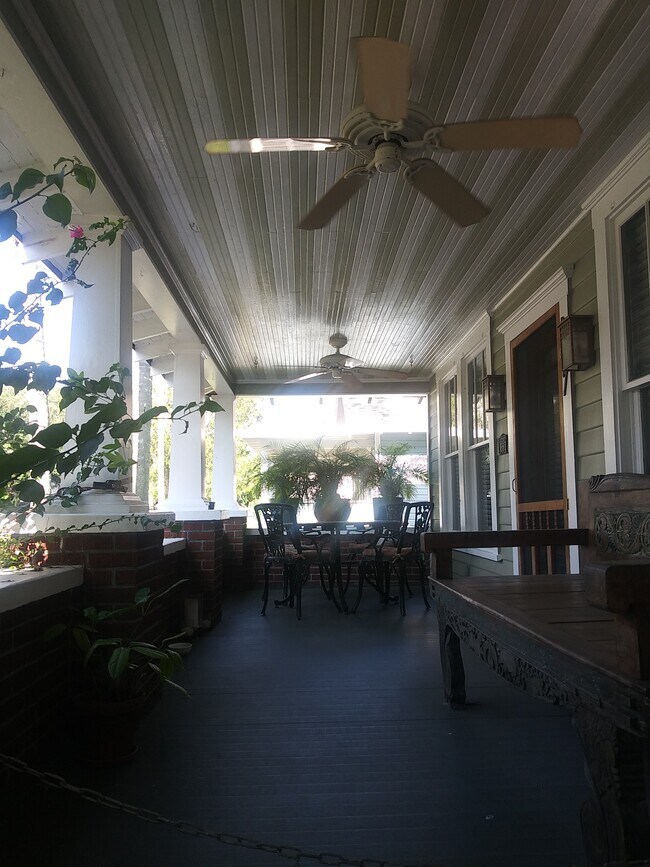 Foto del edificio - 315 E Livingston St