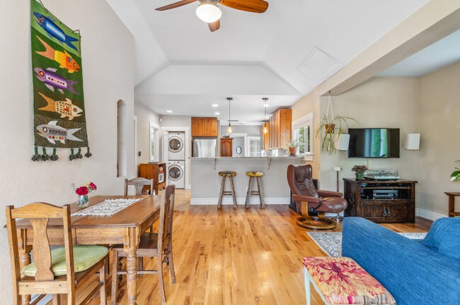 Foto del edificio - 862 Linley Ct