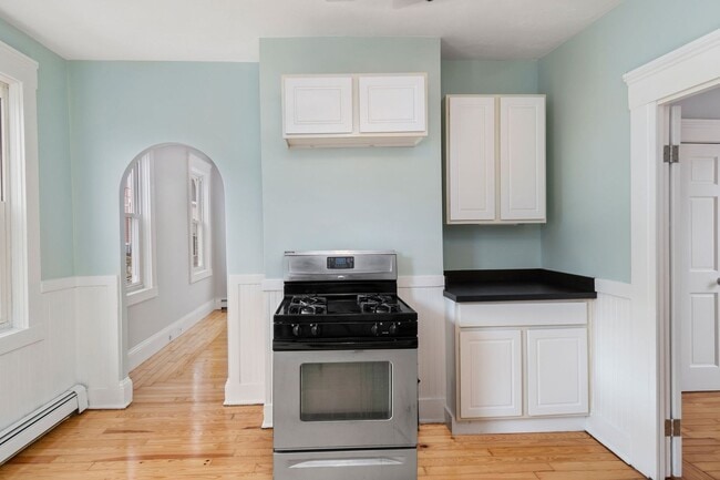 Building Photo - ****Providence/Federal Hill – Brand New Tw...