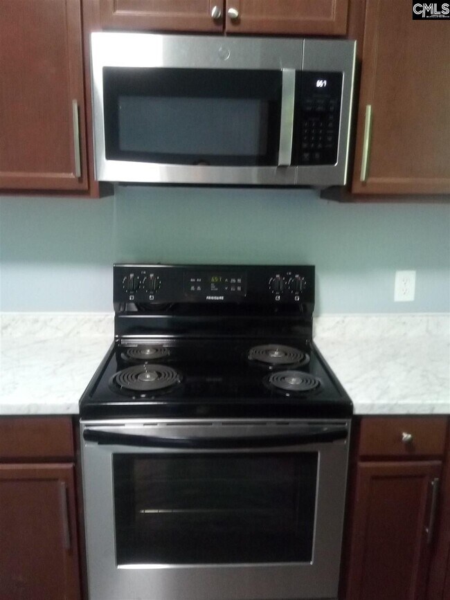 Building Photo - 1218 Main St