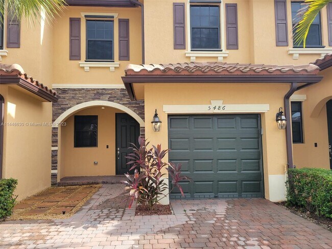 Building Photo - 5486 NW 27th St