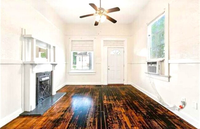 Photo - 3020 General Taylor St Apartment