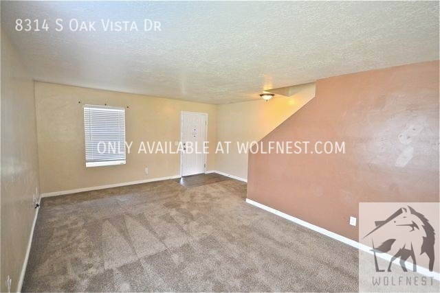 Building Photo - 8314 S Oak Vista Dr