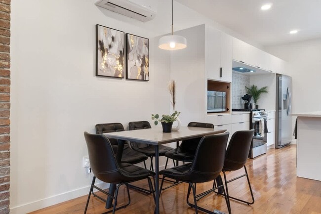 Área de comedor - 1238 Butterfield Way