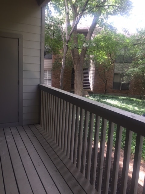 Foto del edificio - 3839 Dry Creek Dr