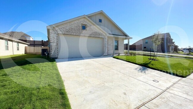 Building Photo - 6433 Becker Ave