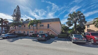 Building Photo - 2950 SE Ocean Blvd