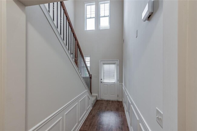 Foto del edificio - 3180 Wildberry Run Ln