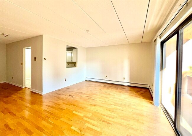 Foto del edificio - 43-51-51 Albion St