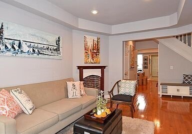 Foto del edificio - 823 4th St NE