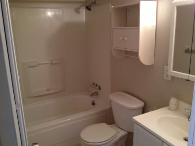 Building Photo - 128 High St