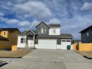Building Photo - 17245 Birds Foot Ave