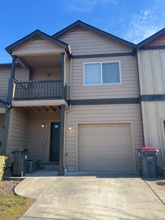 Building Photo - 7673-7677 24th St