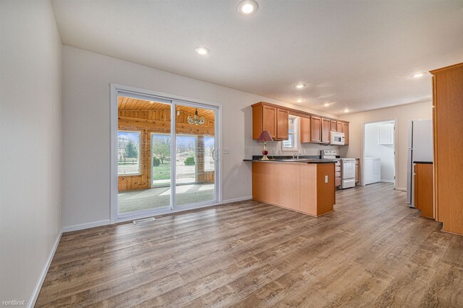Building Photo - 3 br, 2 bath House - 277 Zak Rd