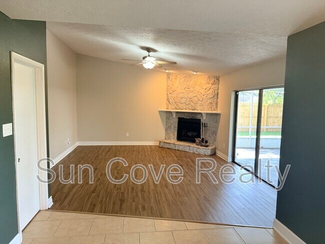 Foto del edificio - 4017 Paddlewheel Dr