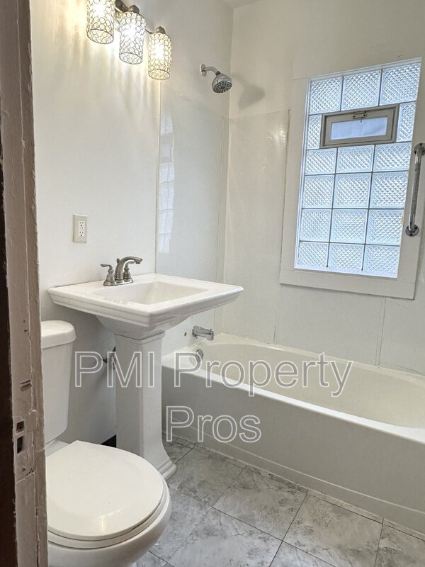 Foto del edificio - 4415 N 29th St