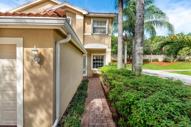 Building Photo - 10779 Paperbark Pl
