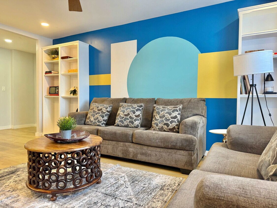 Foto principal - 215 Piedmont Ave NE