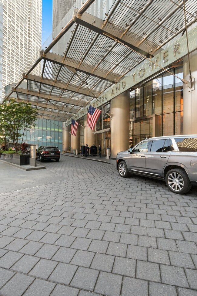 Building Photo - 401 N Wabash Ave